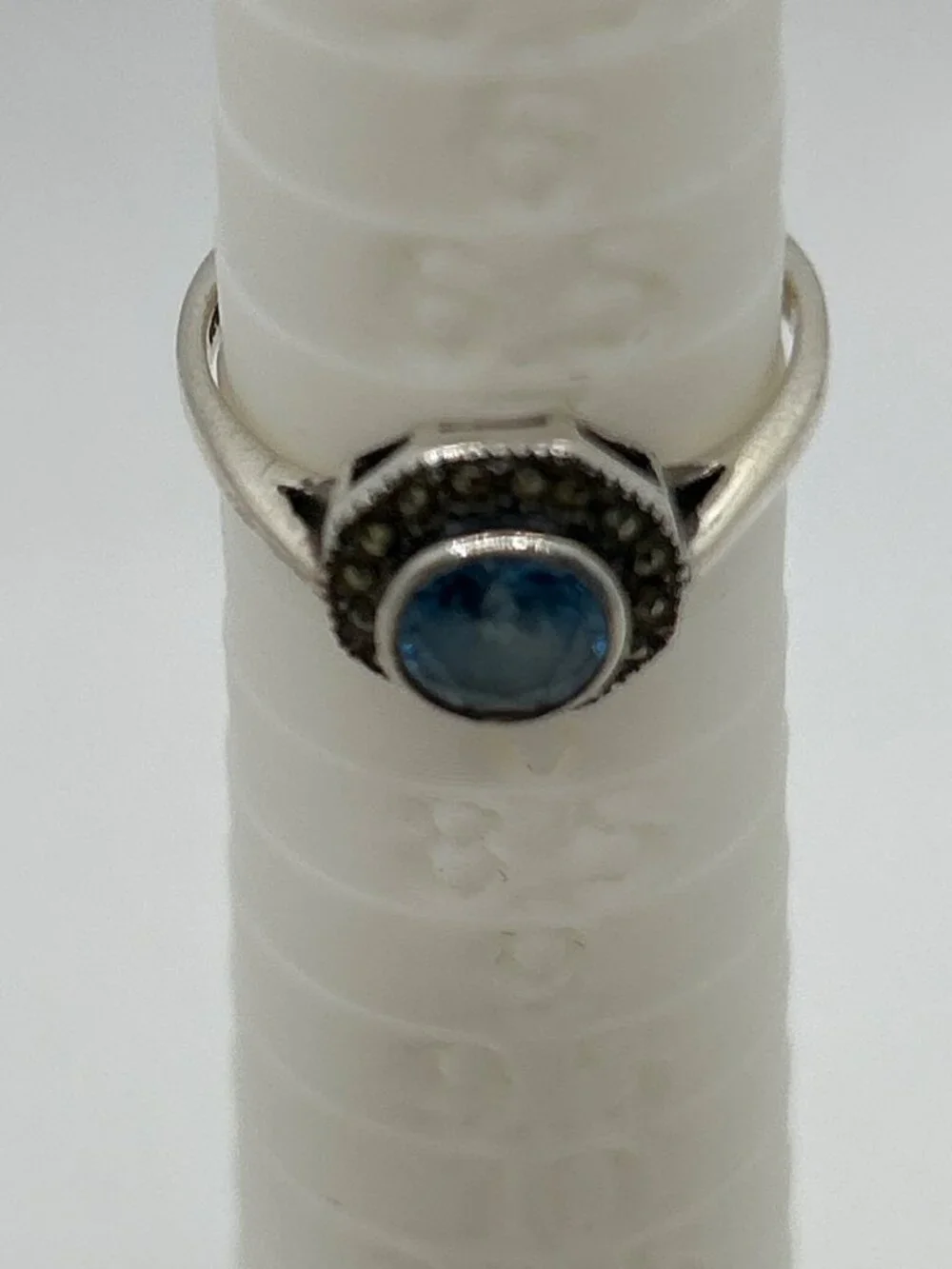 Vintage 925 Sterling Silver Blue Stone & Marcasite Halo Ring Size 6